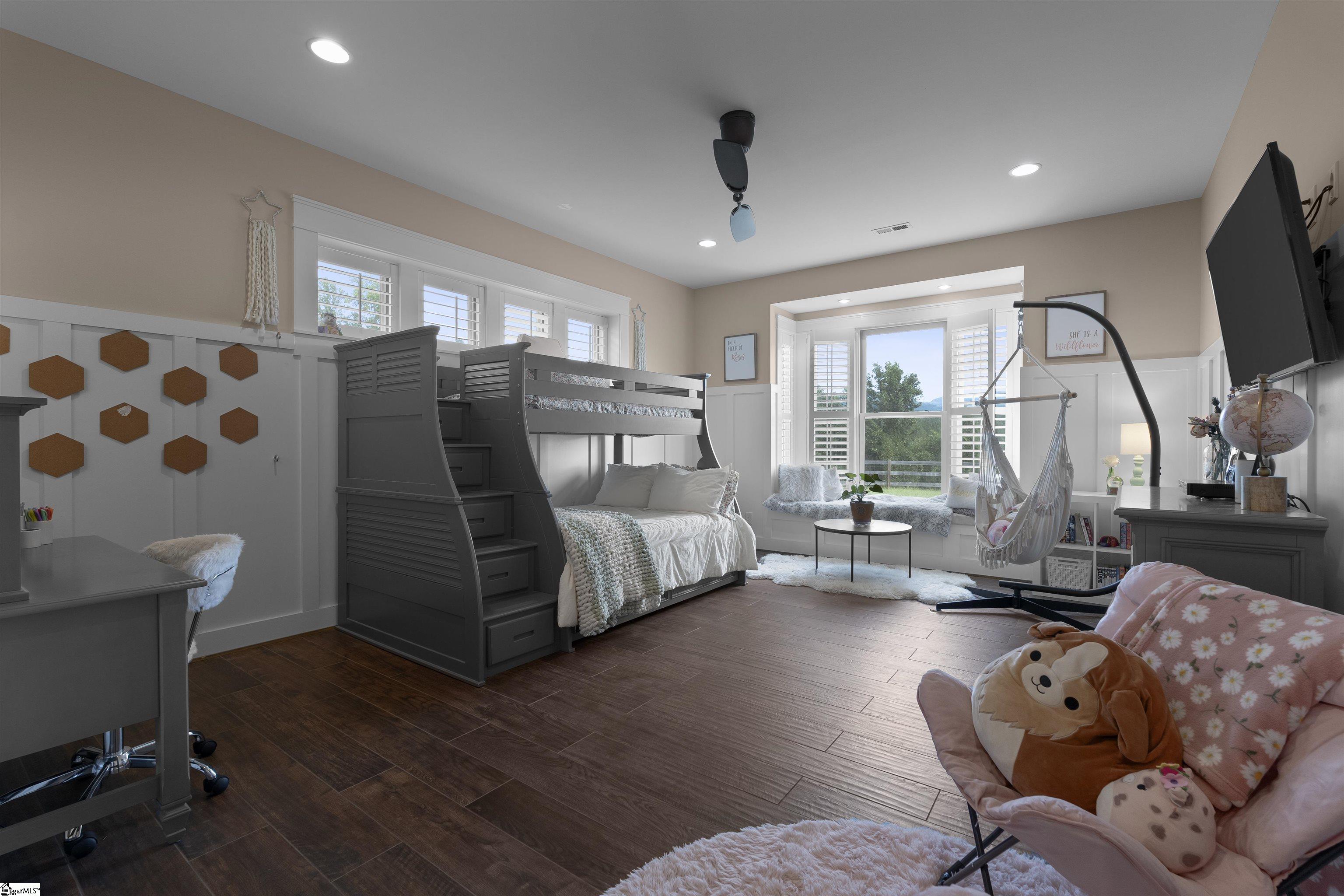 154 Glassy Road Landrum, SC 29356 - Photo 31 of 36