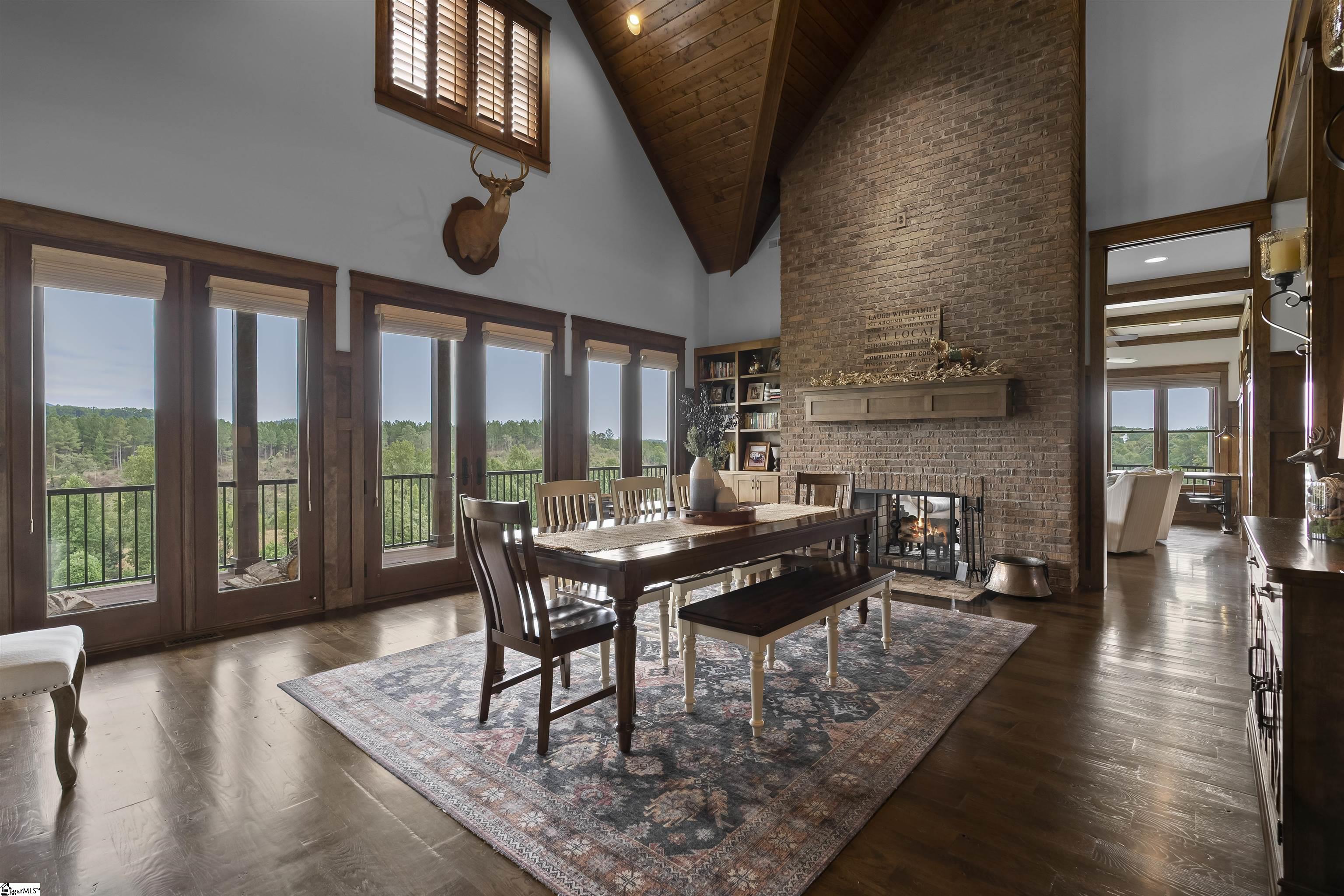 154 Glassy Road Landrum, SC 29356 - Photo 10 of 36