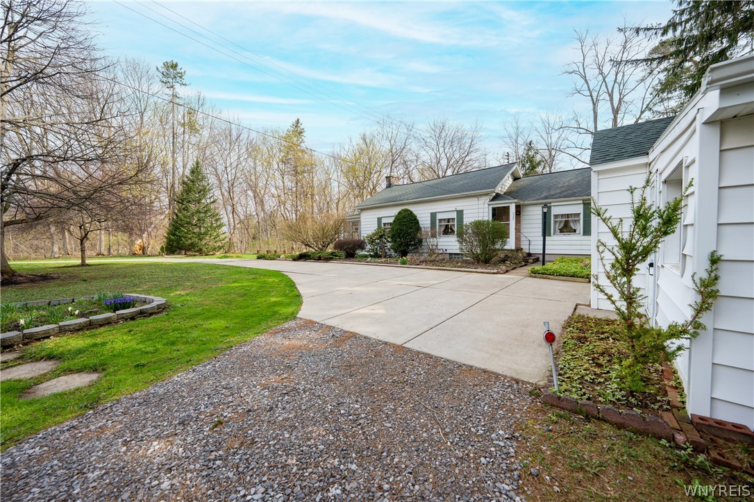 7587 Back Creek Road Boston, NY 14075 - Photo 2 of 47