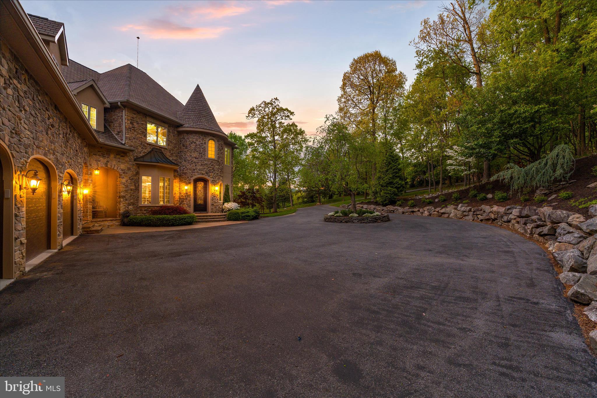 12565 Stone Crest Circle Waynesboro, PA 17268 - Photo 146 of 146 Driveway view