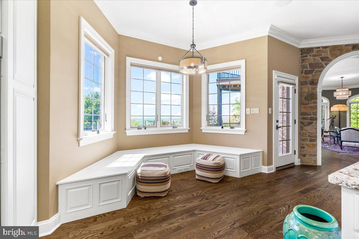 12565 Stone Crest Circle Waynesboro, PA 17268 - Photo 28 of 146 Kitchen window seats w/ storage