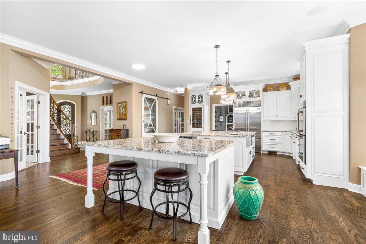 12565 Stone Crest Circle Waynesboro, PA 17268 - Photo 32 of 146 Island #2 w/ seating