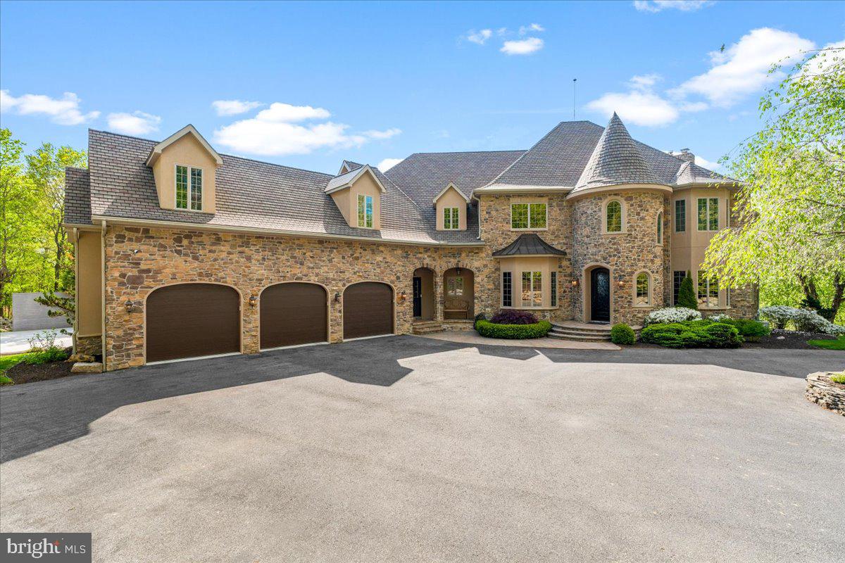 12565 Stone Crest Circle Waynesboro, PA 17268 - Photo 90 of 146 Front view of home