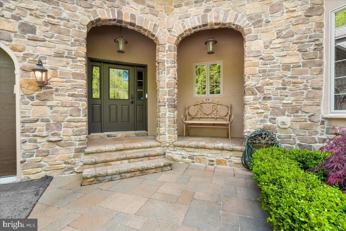 12565 Stone Crest Circle Waynesboro, PA 17268 - Photo 91 of 146 Side entrance