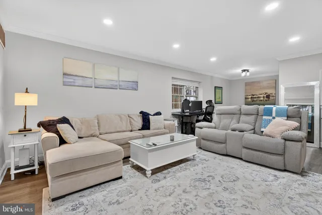 $252,000 | 159 Drummers Lane, Unit 159, Wayne, PA 19087