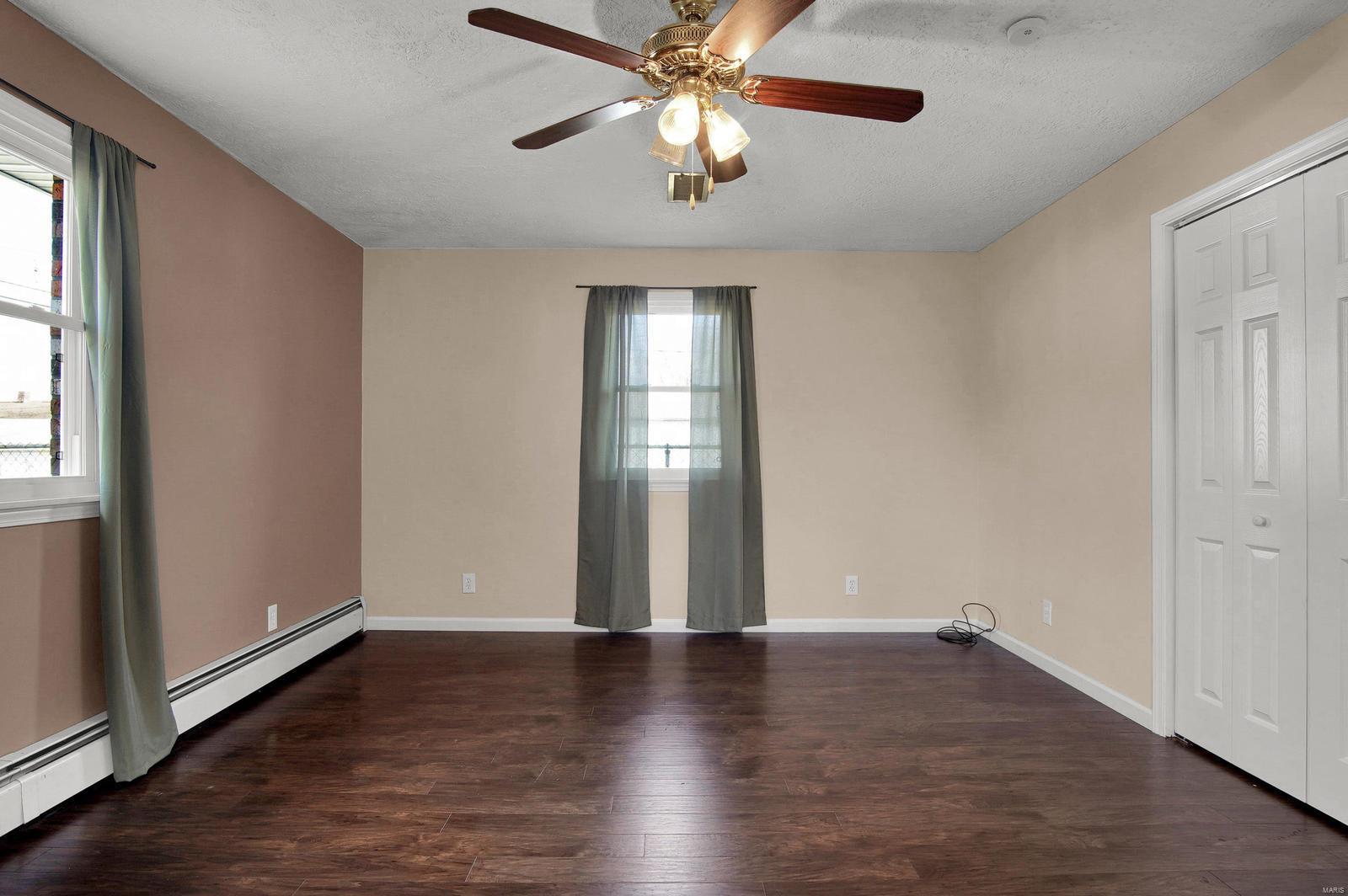 128 East 6th Street Roxana, IL 62084 - Photo 9 of 15