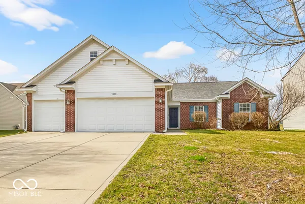 $318,500 | 2212 Southlake Avenue East, Greenwood, IN 46143