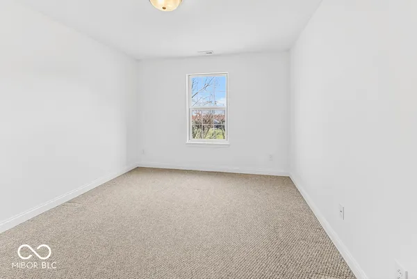$318,500 | 2212 Southlake Avenue East, Greenwood, IN 46143