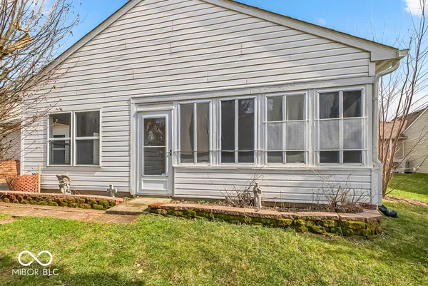 $318,500 | 2212 Southlake Avenue East, Greenwood, IN 46143