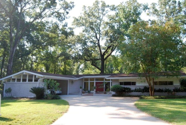 118 Gloucester Road Natchez, MS 39120 - Photo 1 of 1 Main View