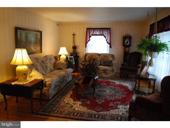 813 Hilltop Road Cinnaminson, NJ 08077 - Photo 14 of 14 Gallery Image 14