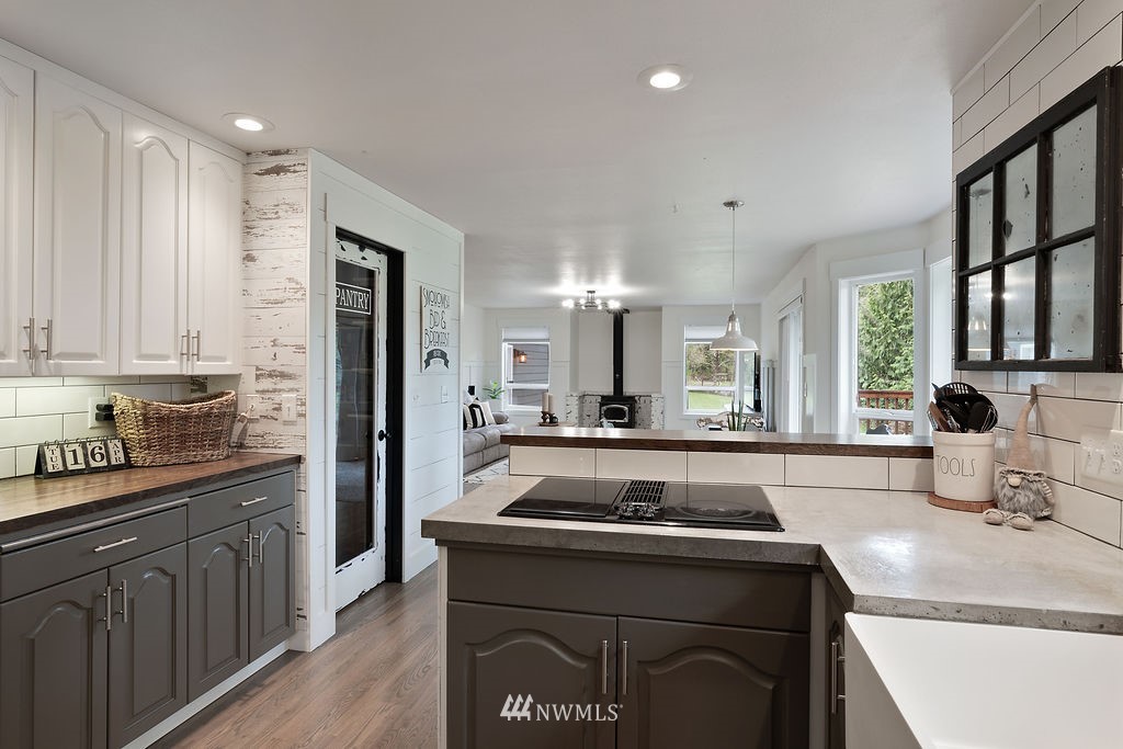 4729 Storm Lake Road Snohomish, WA 98290 - Photo 11 of 25 Gallery Image 11