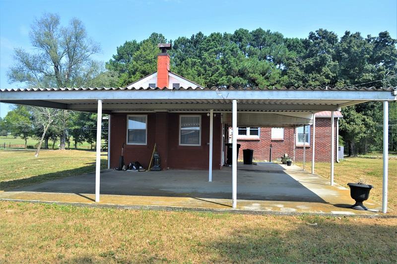 9637 Old Tullahoma Road Tullahoma, TN 37388 - Photo 28 of 30 Oversize 2 car carport attached in the back.