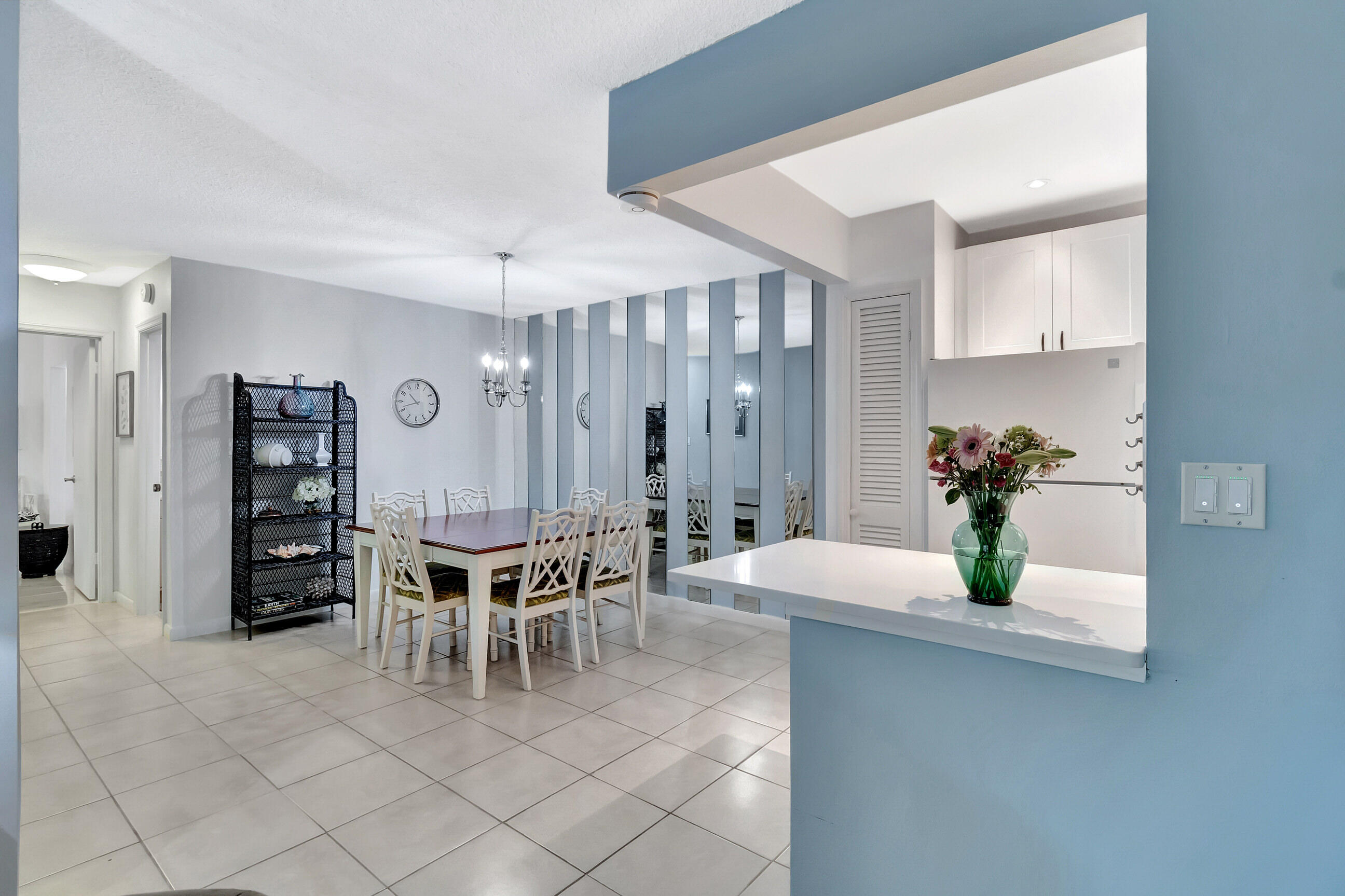 1301 Northwest 12th Avenue, Unit 412A Boca Raton, FL 33486 - Photo 16 of 49 DINING