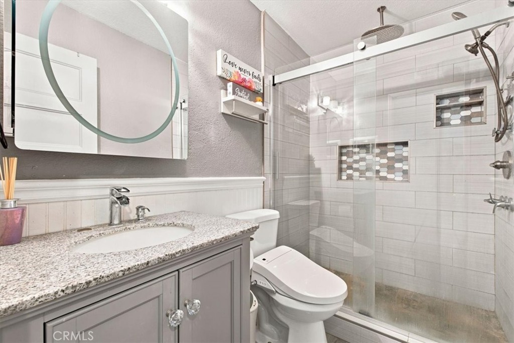 23228 Redbud Ridge Circle Valencia, CA 91354 - Photo 25 of 37 Gallery Image 25