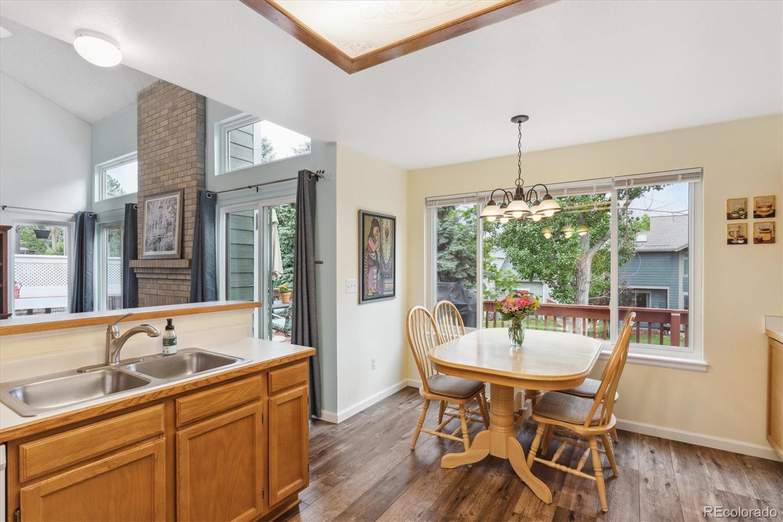 9859 Spring Hill Drive Highlands Ranch, CO 80129 - Photo 12 of 37 Gallery Image 12
