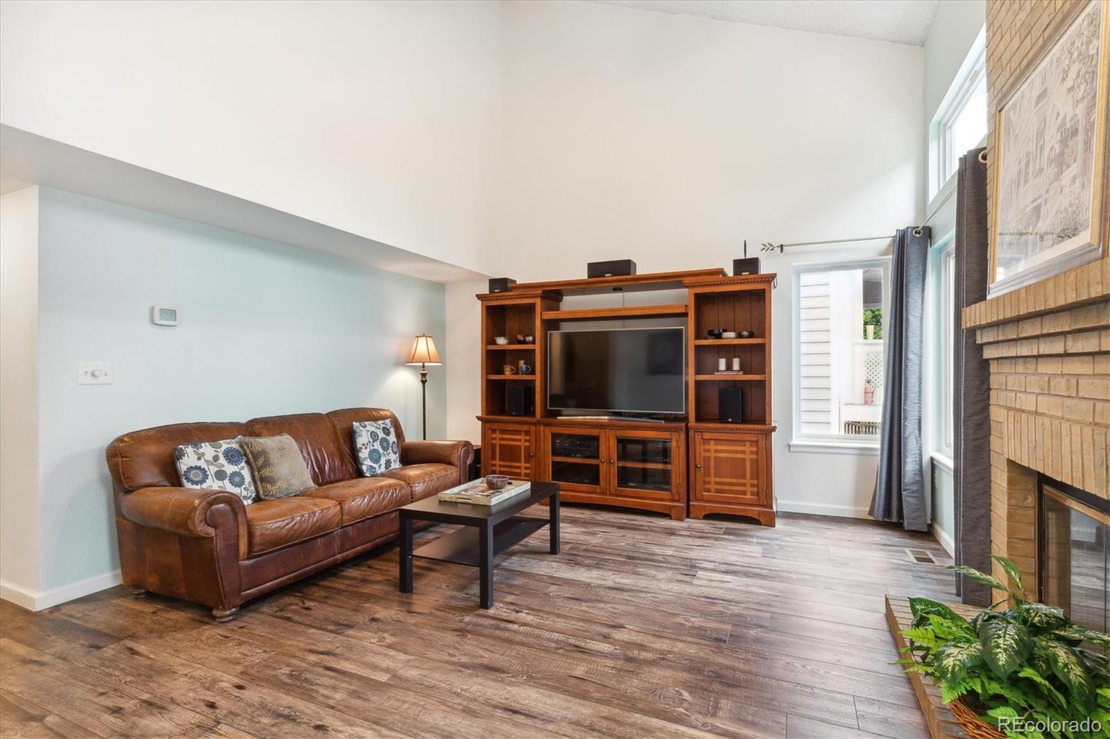 9859 Spring Hill Drive Highlands Ranch, CO 80129 - Photo 15 of 37 Gallery Image 15