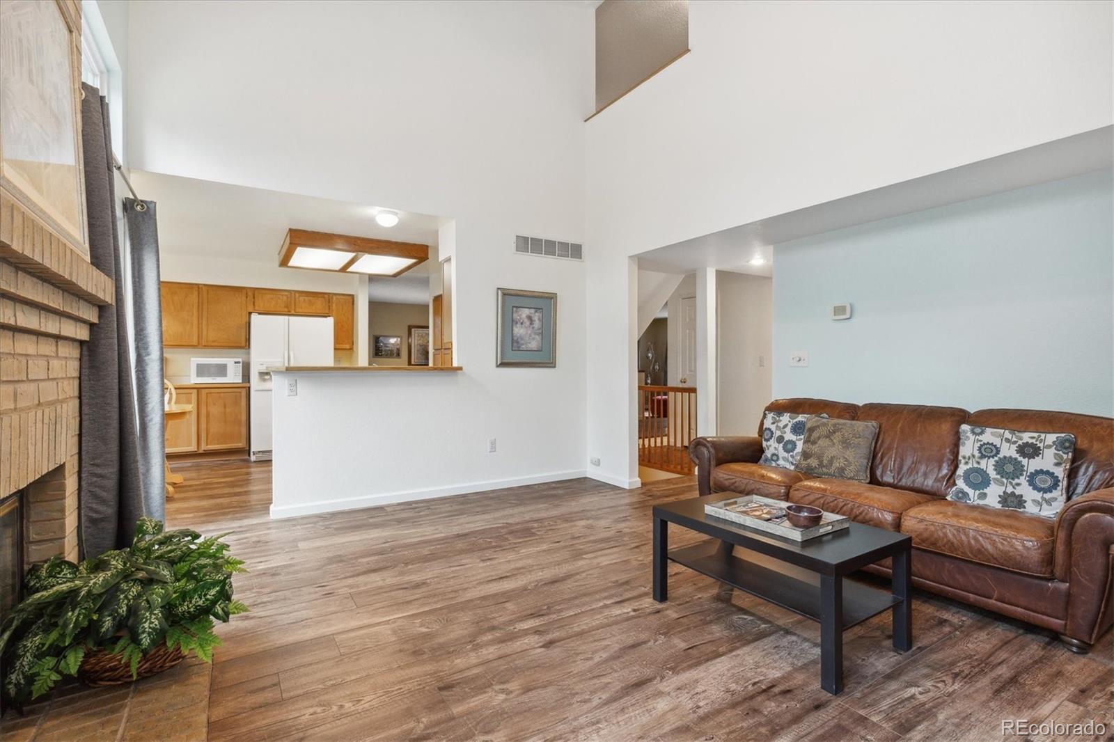 9859 Spring Hill Drive Highlands Ranch, CO 80129 - Photo 18 of 37 Gallery Image 18
