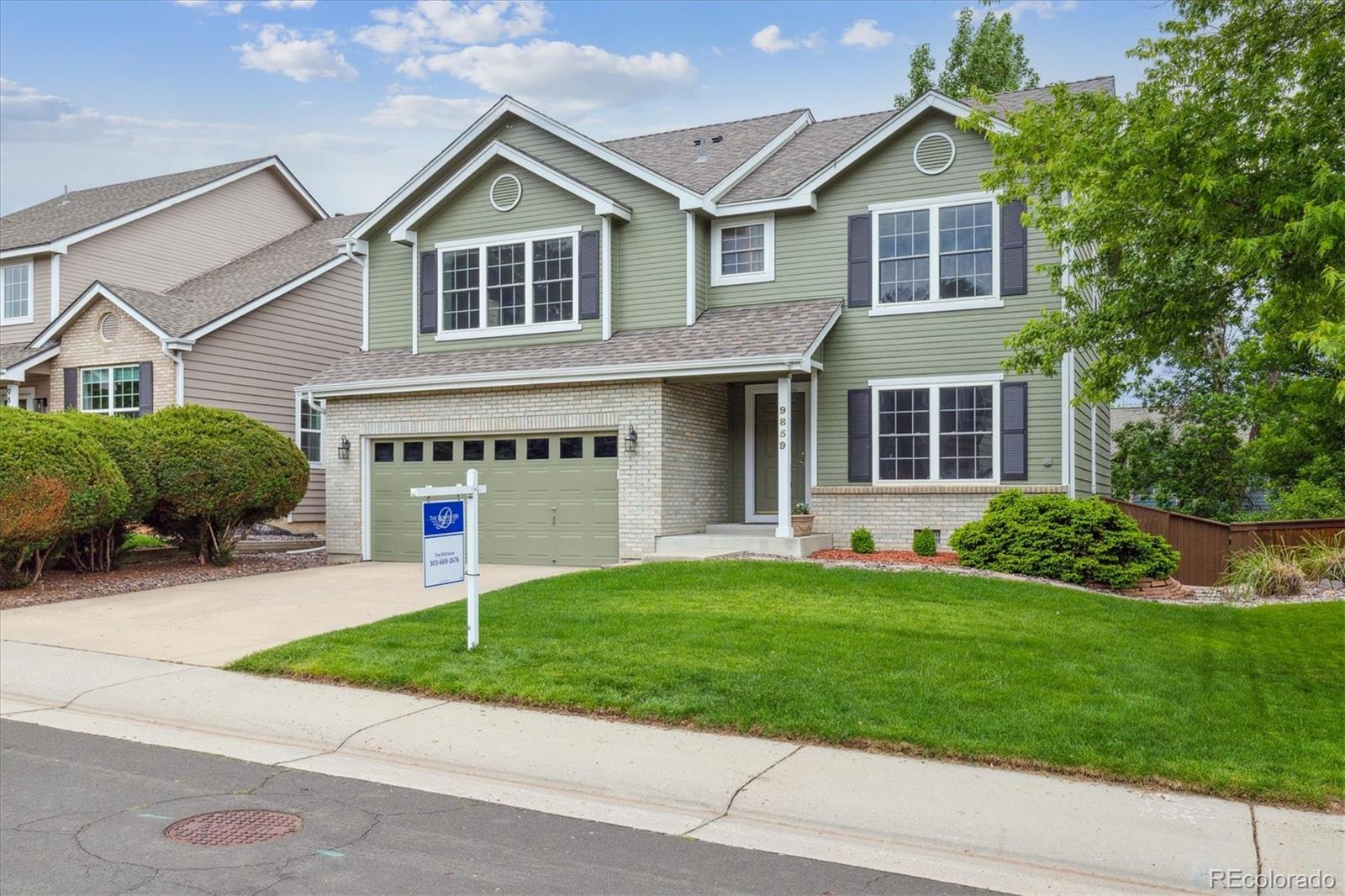 9859 Spring Hill Drive Highlands Ranch, CO 80129 - Photo 2 of 37 Gallery Image 2