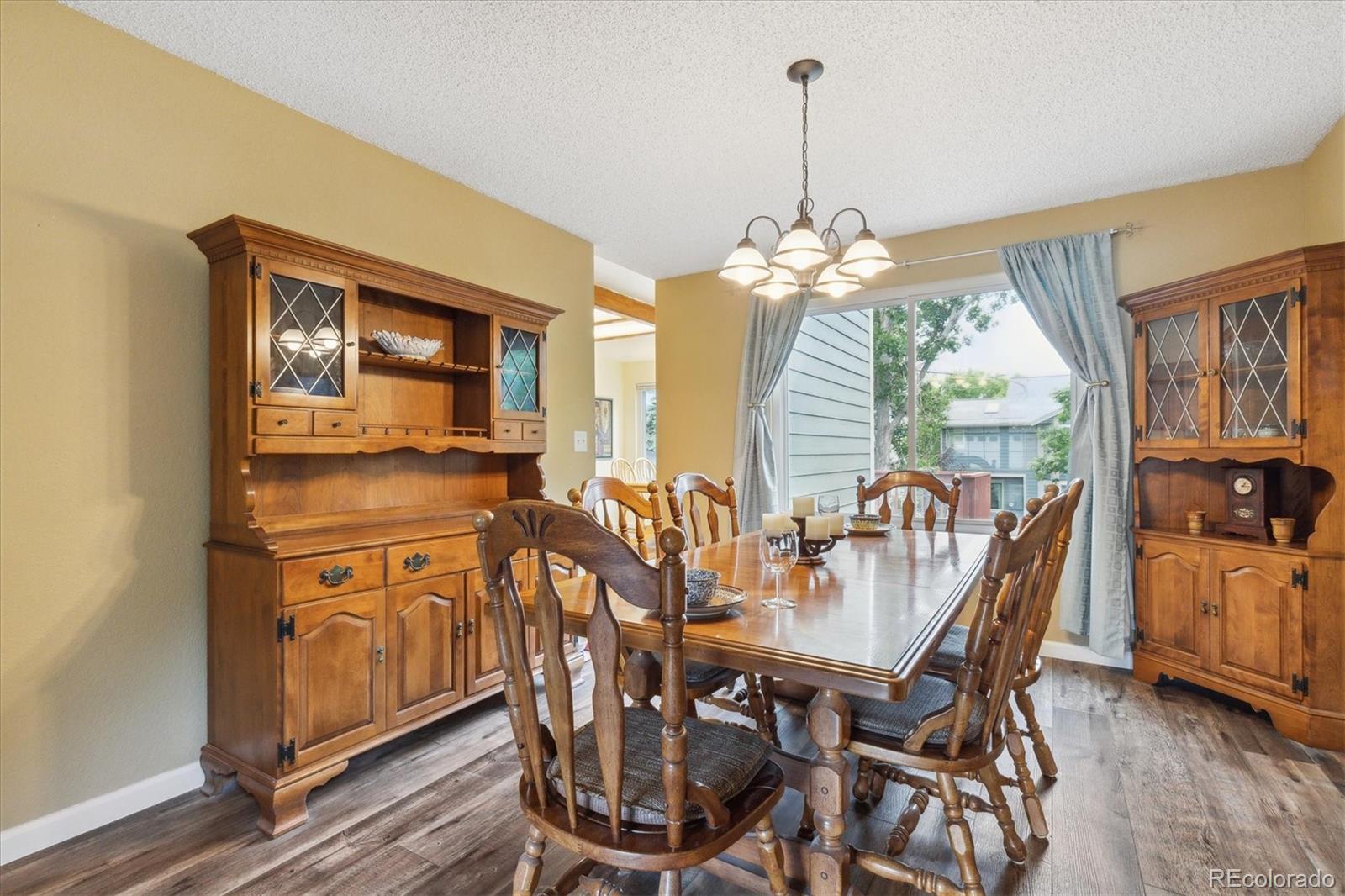9859 Spring Hill Drive Highlands Ranch, CO 80129 - Photo 9 of 37 Gallery Image 9