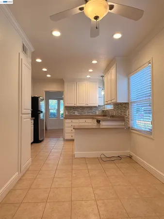 $2,900 | 4275 Heyer Avenue, Castro Valley, CA 94546