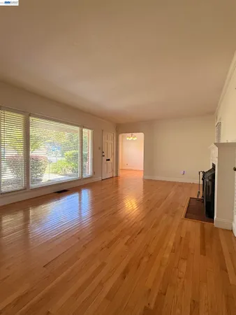 $2,900 | 4275 Heyer Avenue, Castro Valley, CA 94546