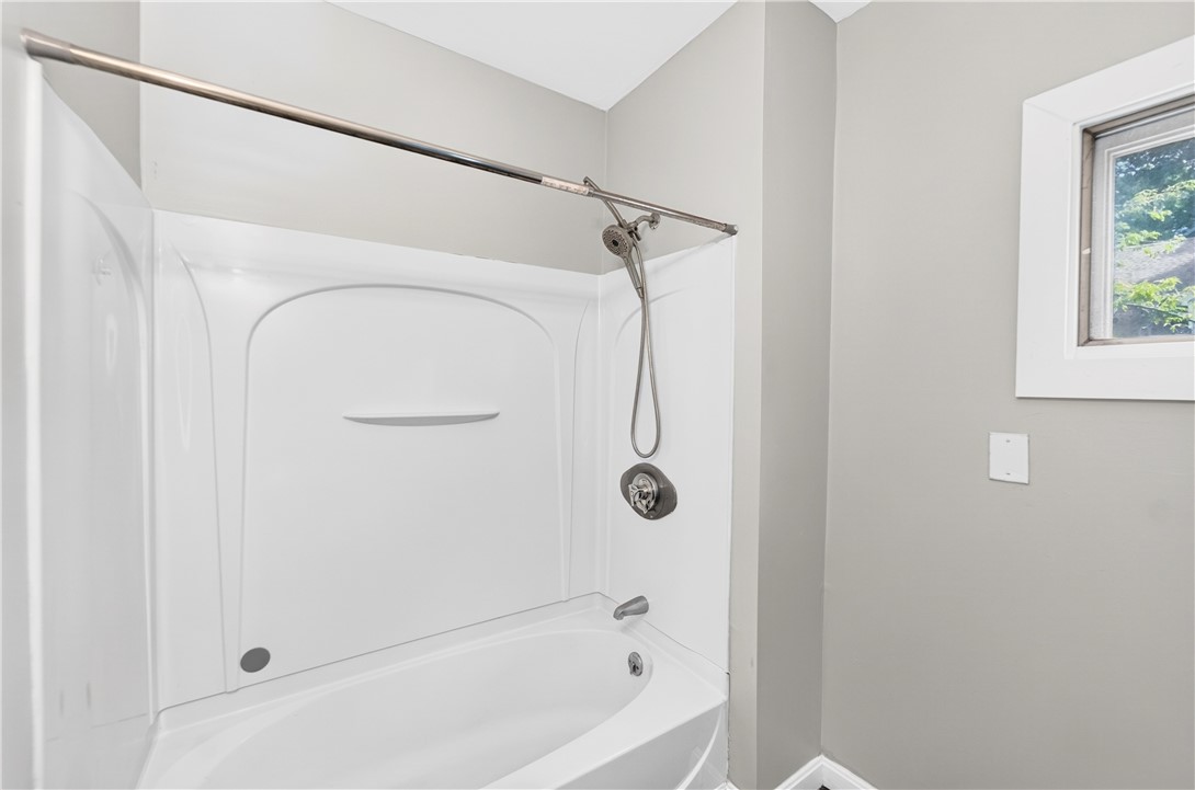 37 Ross Street Woonsocket, RI 02895 - Photo 28 of 45 Gallery Image 28