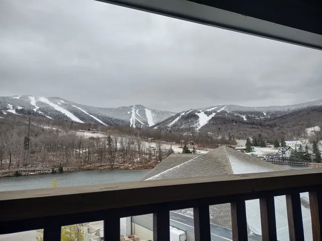 $142,500 | 228 East Mountain Road, Unit D DRMR GRAND HOTEL 350 III (LYSIAK), Killington, VT 05751