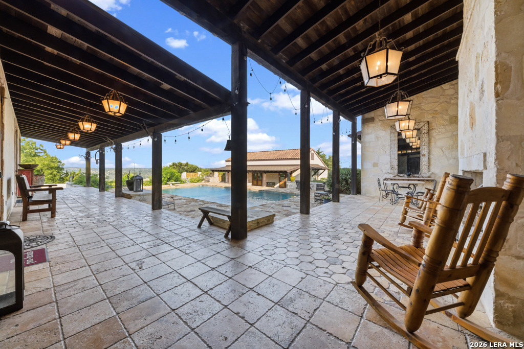 277 Majestic Ridge Comfort, TX 78013 - Photo 5 of 45