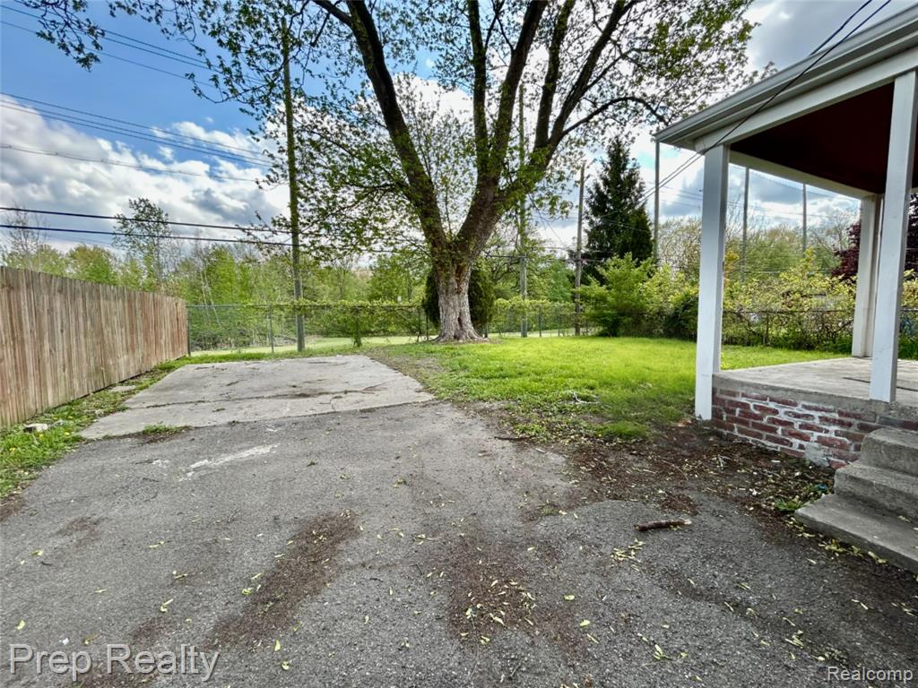 29881 Brooklane Street Inkster, MI 48141 - Photo 5 of 21