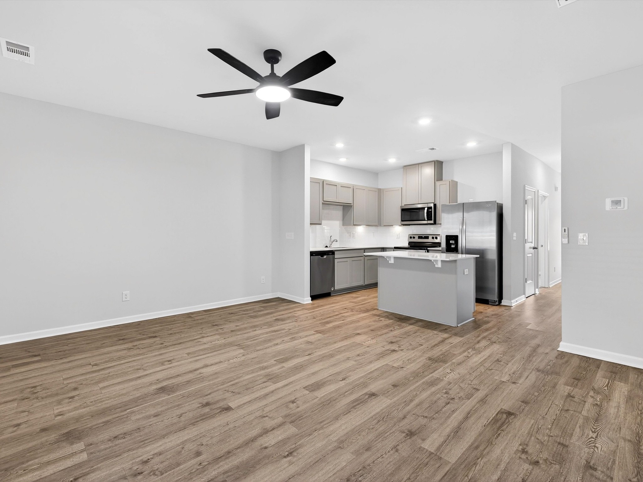 1416 Walker Way Columbia, TN 38401 - Photo 4 of 24