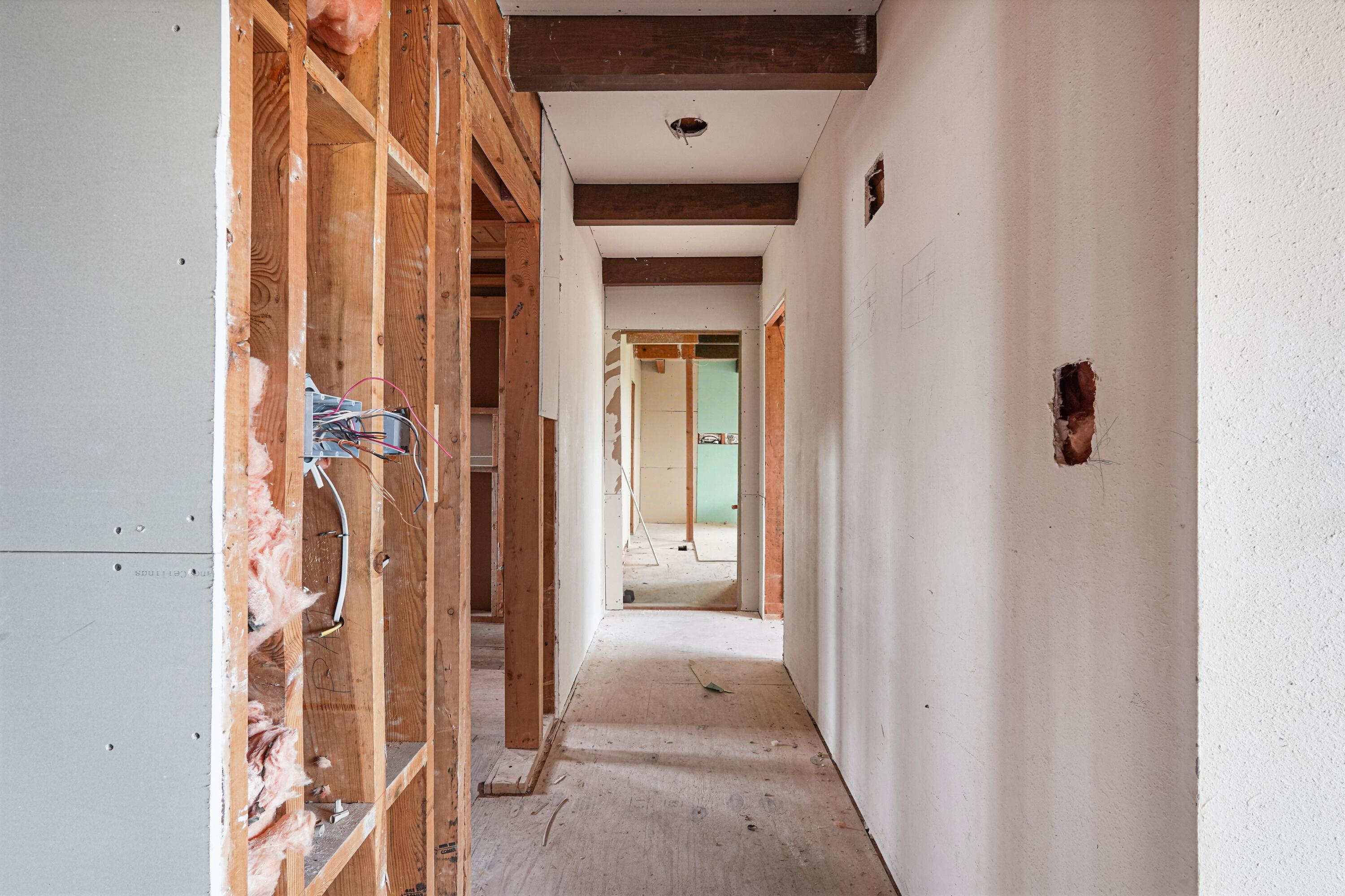 1023 Bishops Lodge Road Santa Fe, NM 87501 - Photo 10 of 28 Gallery Image 10