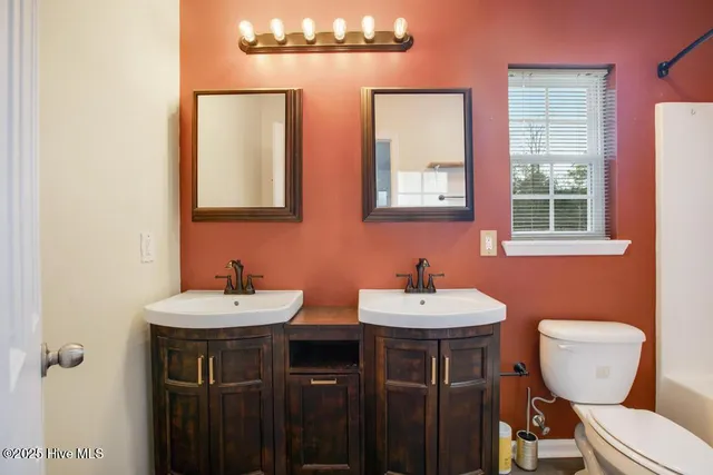 $1,700 | 106 Lois Court, Richlands, NC 28574