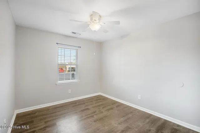 $1,700 | 106 Lois Court, Richlands, NC 28574