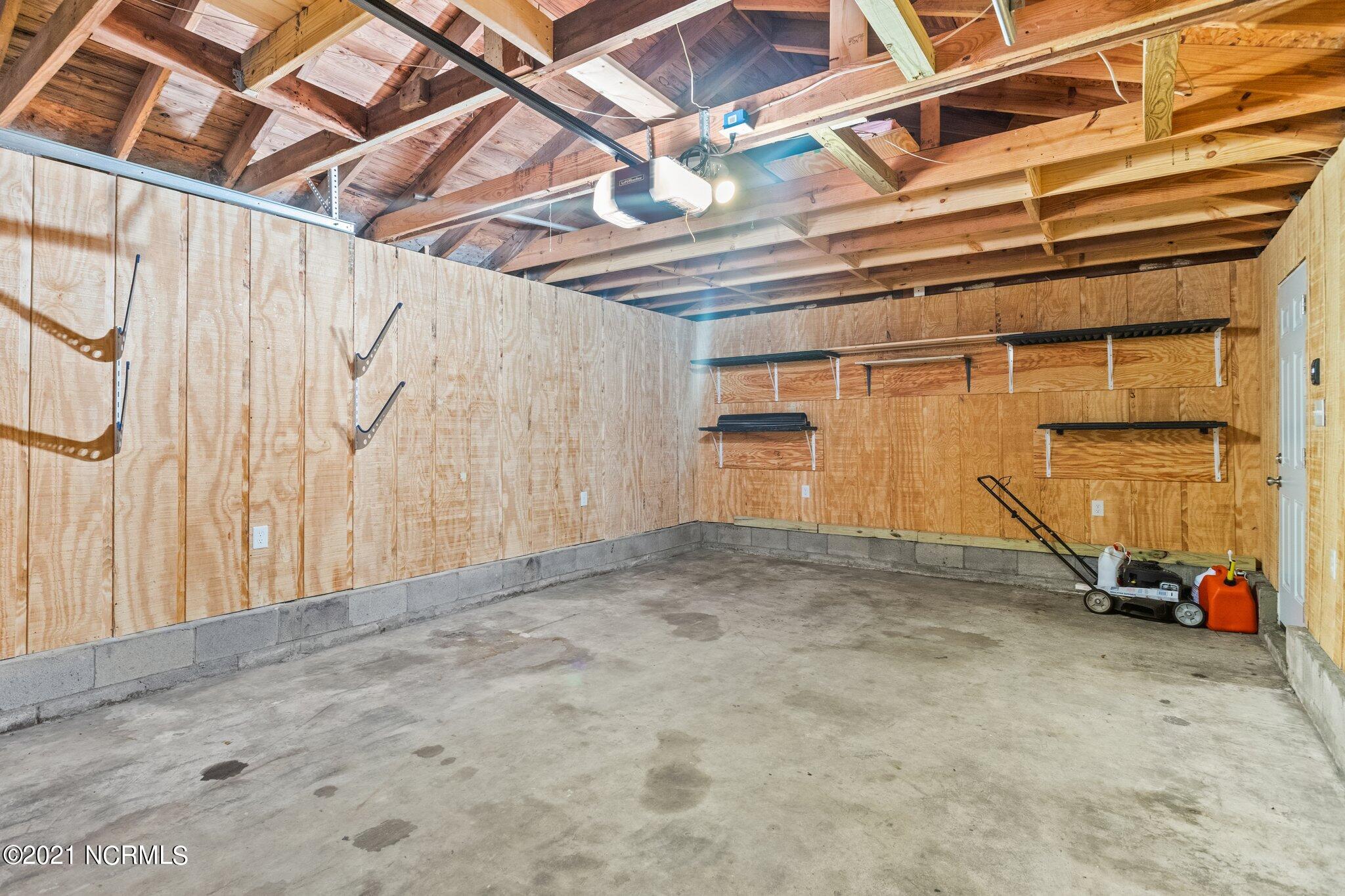 126 Roosevelt Road Jacksonville, NC 28540 - Photo 37 of 44 Wired Garage with Termite Bond