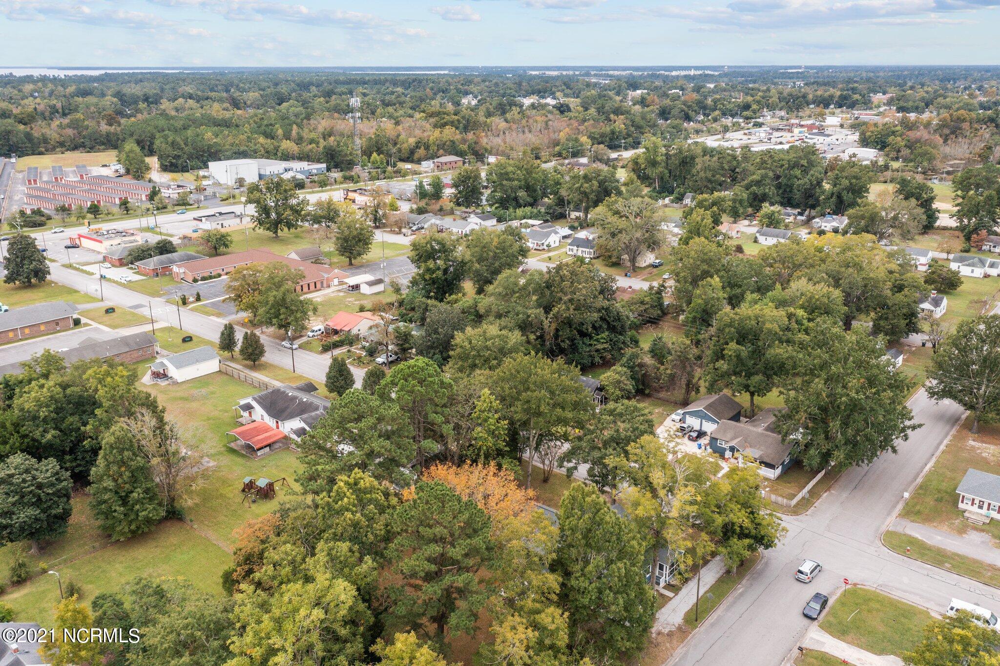 126 Roosevelt Road Jacksonville, NC 28540 - Photo 40 of 44 Aerial View