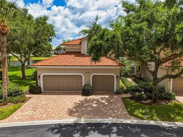 $525,000 | 6210 Reserve Circle, Unit 501, Naples, FL 34119
