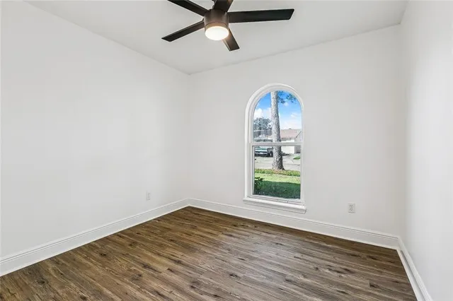 $190,000 | 325 Dome Drive, Westwego, LA 70094