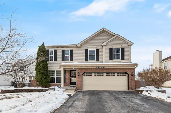 $435,000 | 1544 Suncrest Lane, Bolingbrook, IL 60490