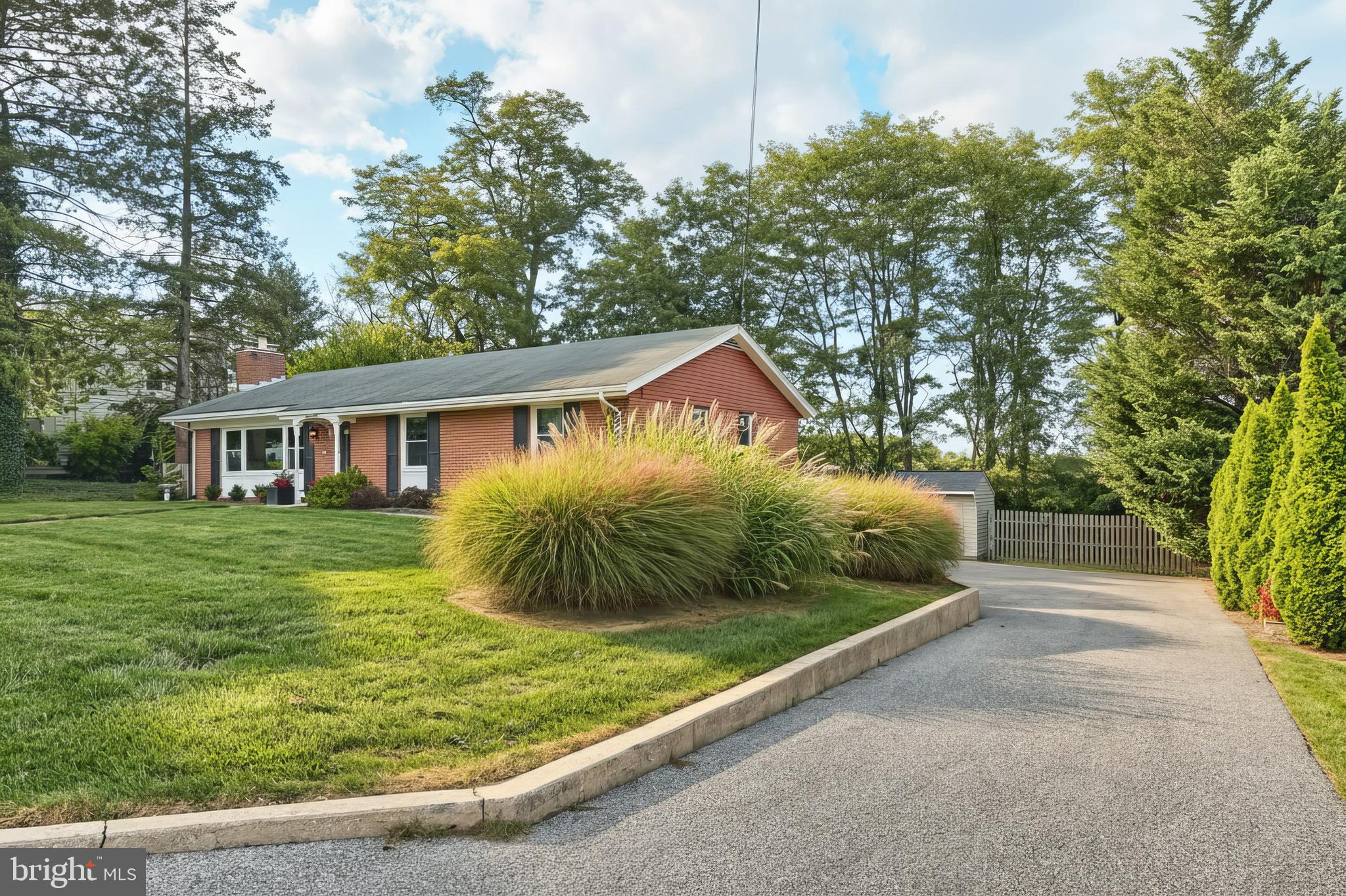 1311 Ruxton Road York, PA 17403 - Photo 3 of 39 Gallery Image 3