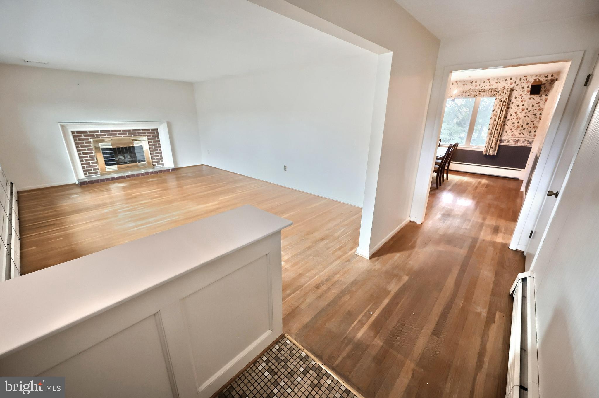 1311 Ruxton Road York, PA 17403 - Photo 10 of 39 Gallery Image 10