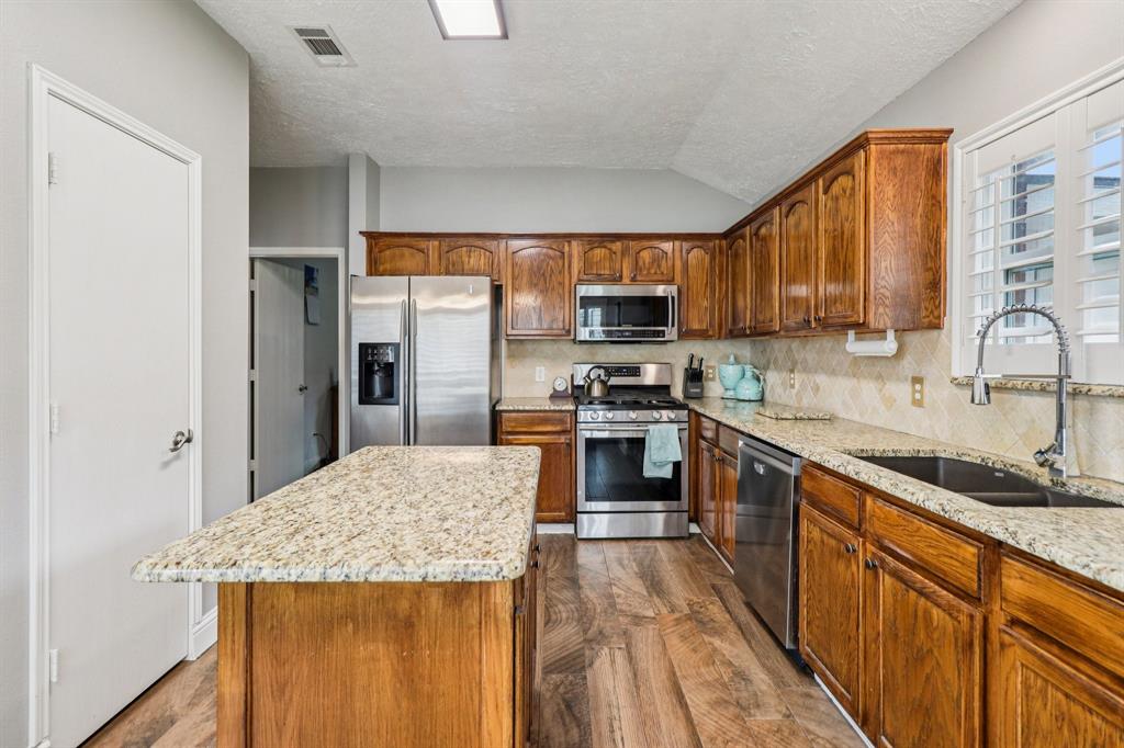 1708 Solitude Court Allen, TX 75002 - Photo 22 of 38