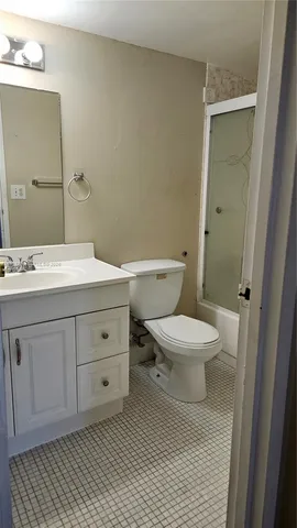 $1,650 | 16851 Northeast 23rd Avenue, Unit A217, North Miami Beach, FL 33160