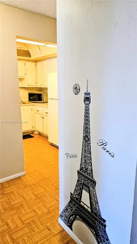 $1,650 | 16851 Northeast 23rd Avenue, Unit A217, North Miami Beach, FL 33160