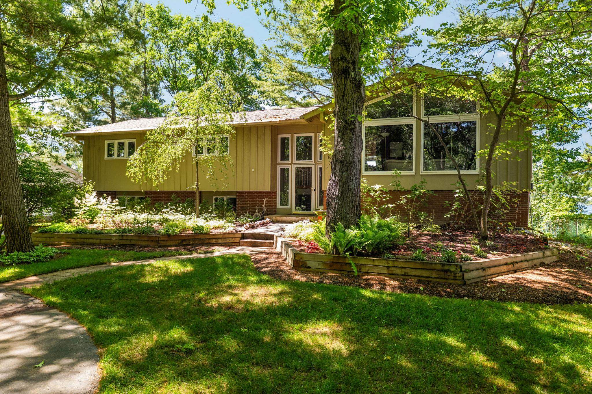 6793 Deepwater Point Road Williamsburg, MI 49690 - Photo 53 of 61