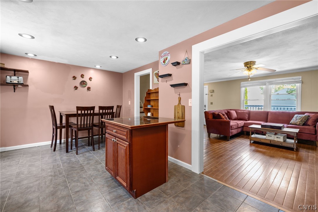 3882 Pintail Path Liverpool, NY 13090 - Photo 7 of 50