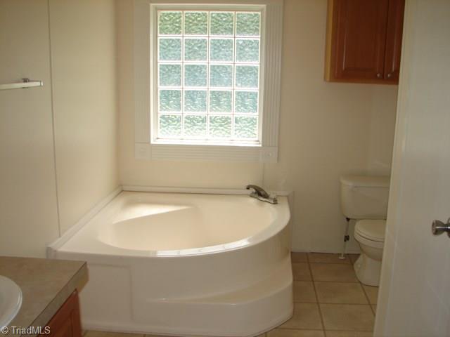 1634 Laughlin Road Randleman, NC 27317 - Photo 11 of 20 Gallery Image 11