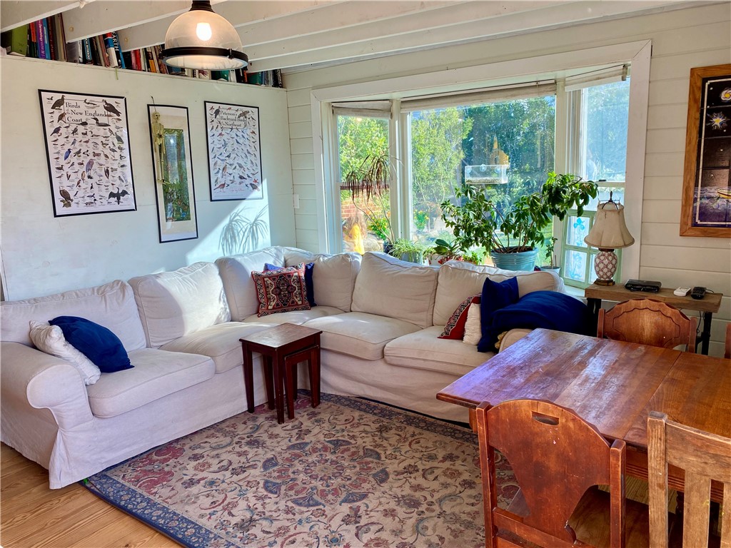 351 High Street Block Island, RI 02807 - Photo 3 of 9