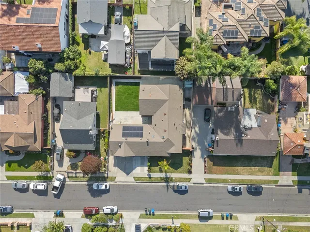 $6,000 | 8558 11th Street, Downey, CA 90241