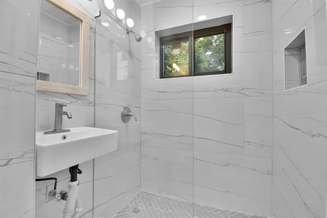 $1,550 | 6101 Northwest 9th Court, Unit 2, Pompano Beach, FL 33063